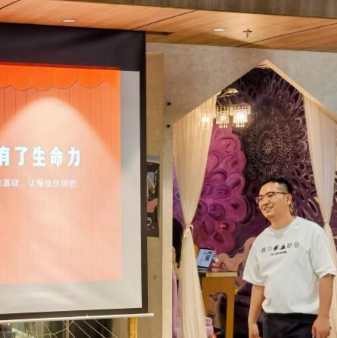 “文化引領(lǐng)·組織破局”2025第一站 CC UNIVERSE企業(yè)文化標(biāo)桿研學(xué)之旅圓滿收官！(圖3)